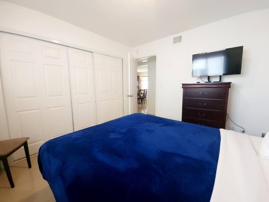 A1 - Endless Summer Vacation Rentals - Affordable Luxury Near Downtown Форт-Лодердейл Экстерьер фото